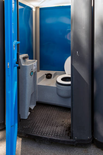 Best Portable bathroom rental  in Winooski, VT